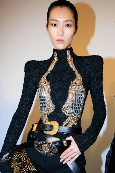 Look 28